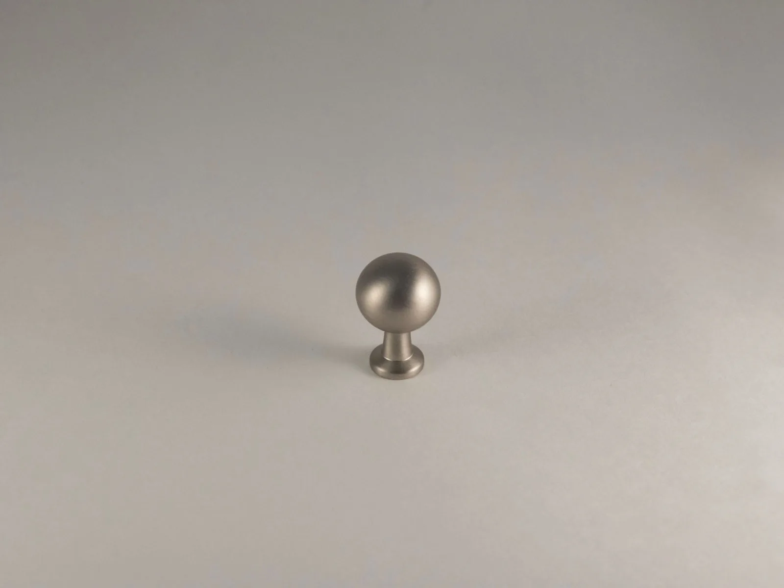 Lanae Cabinet Hardware Knob Handle Pull